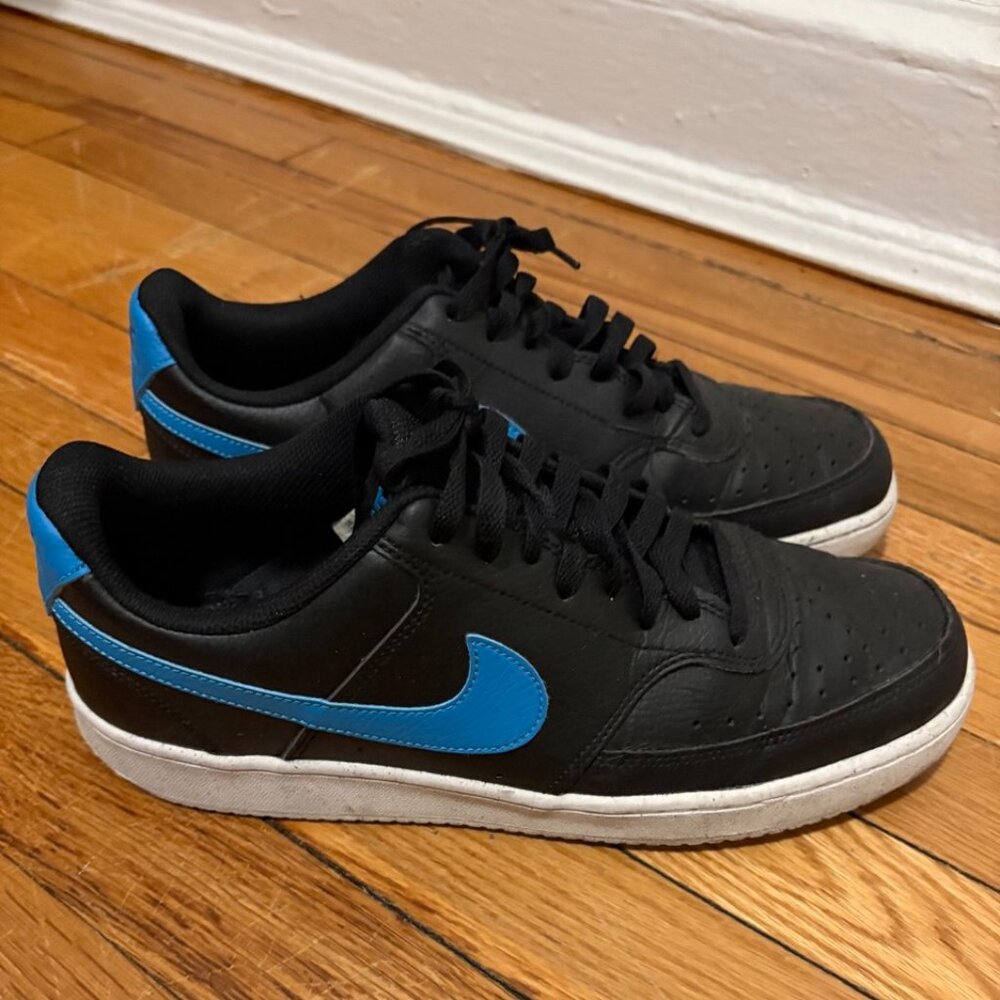 Nike Black low tops Blue swoosh US 10